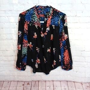 Lucky Brand Woman's Blue‎ Floral Long Sleeve Blouse NWT SP